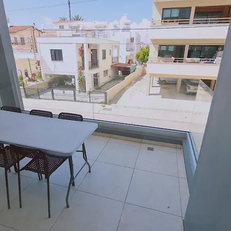 Lägenhet Novel Larnaca
